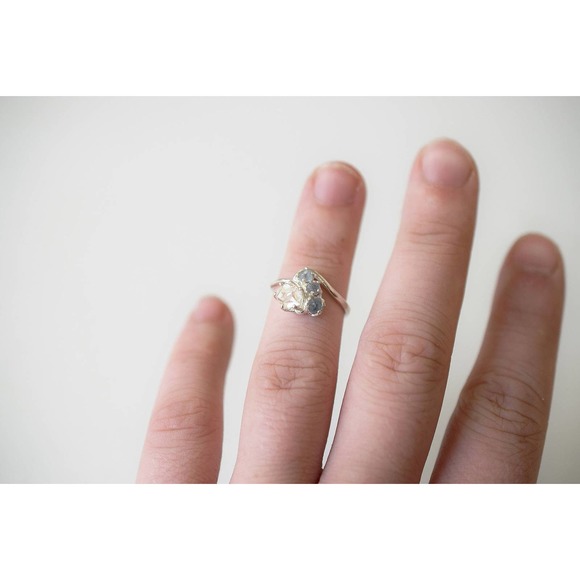 alternative raw diamond engagement ring raw crystal size 4 5 6 7 8 8 9 1… - Picture 5 of 5
